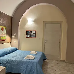 Casa Ventimiglia Appartamento Aeroporto di Catania Fontana Rossa