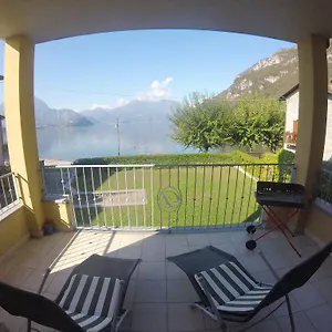 White Beach Appartamento Lierna